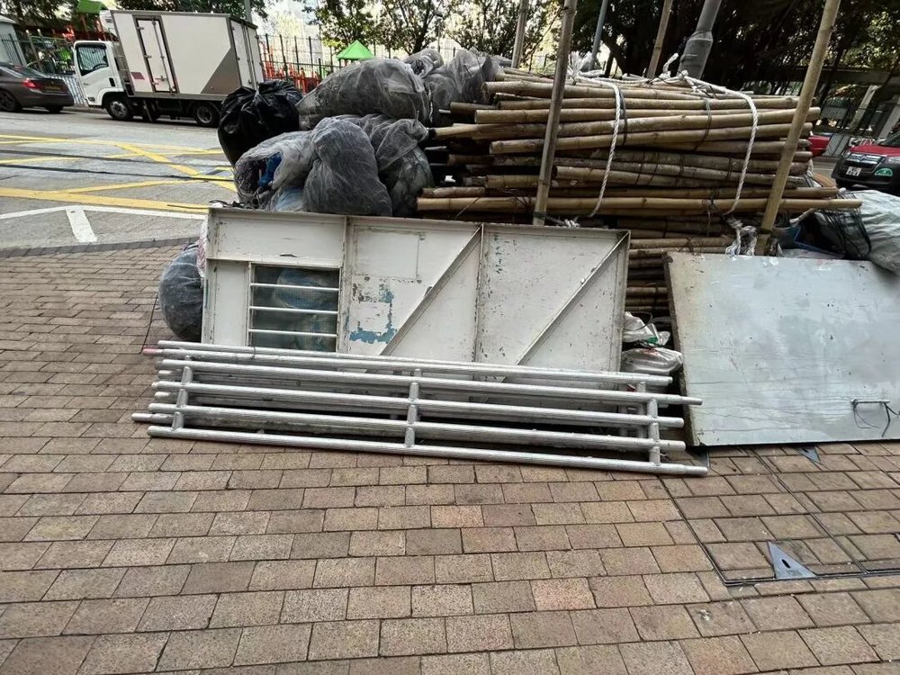 门徒平台官方：似乎香港工地都在拆除竹棚？