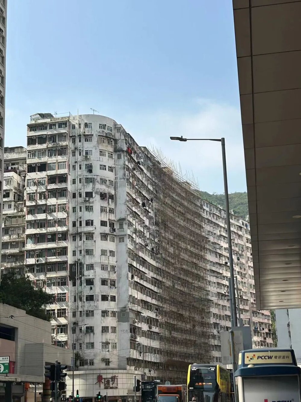 门徒平台官方：似乎香港工地都在拆除竹棚？